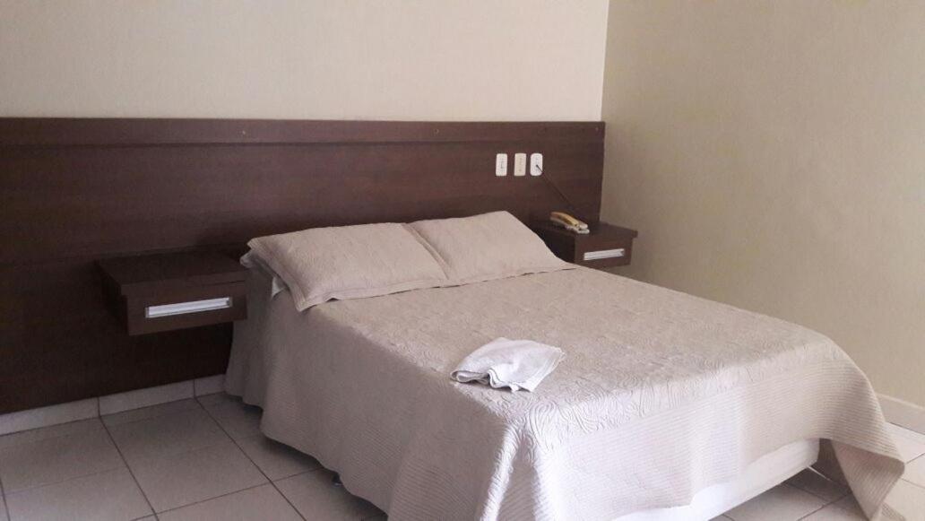 Novo Hotel Cadore Executivo Minacu Экстерьер фото